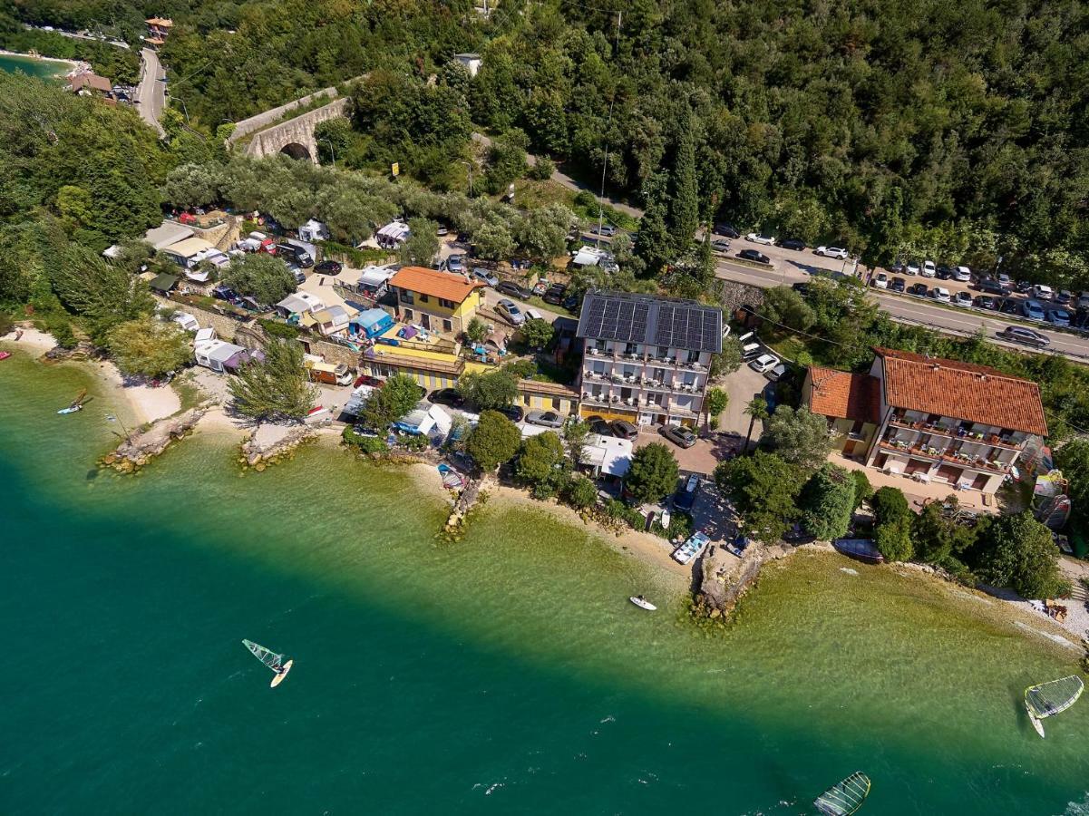 Albergo Campeggio Bommartini Malcesine Exterior foto