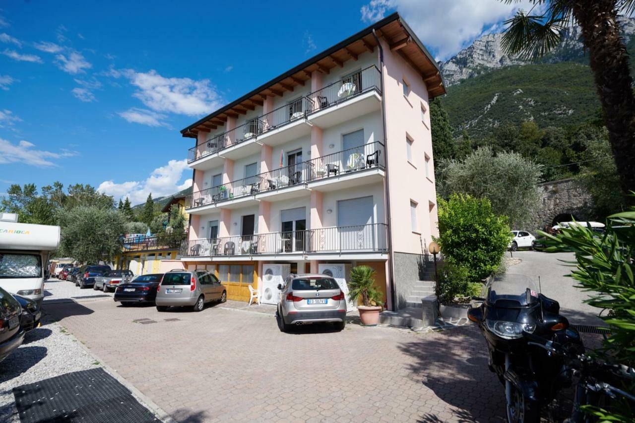 Albergo Campeggio Bommartini Malcesine Exterior foto